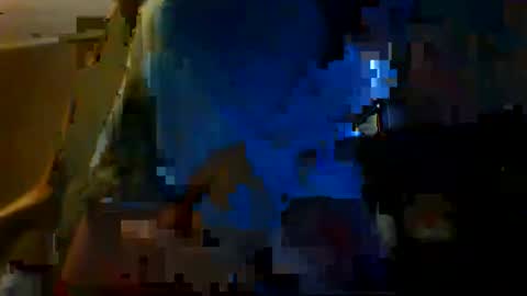 Snapshot of eve1luvsray chatting on March 2026 09:10:01 PM eve1luvsray online show from March 2026 09:10:01 PM