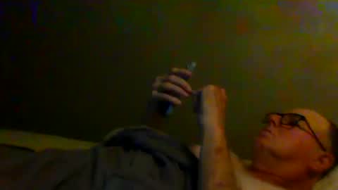 Snapshot of eve1luvsray chatting on March 2026 11:52:02 PM eve1luvsray online show from March 2026 11:52:02 PM