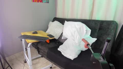 Snapshot of eve__queen chatting on December 2025 12:21:02 PM Eva Queen online show from December 2025 12:21:02 PM