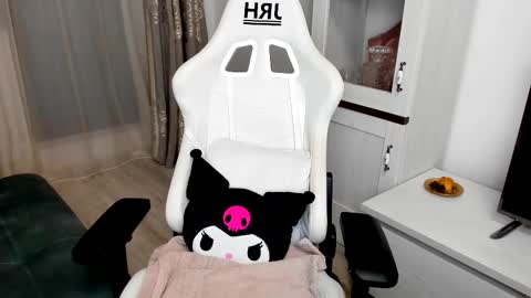 Snapshot of eveeevian chatting on March 2025 04:46:02 PM eveeevian online show from March 2025 04:46:02 PM