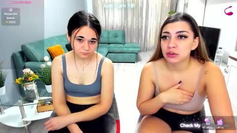 Snapshot of eveeevian chatting on October 2025 07:20:02 AM eveeevian online show from October 2025 07:20:02 AM