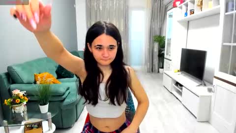 Snapshot of eveeevian chatting on November 2025 08:25:01 AM eveeevian online show from November 2025 08:25:01 AM