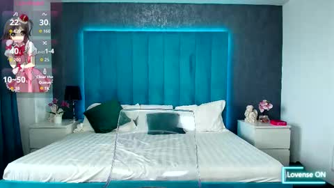 Snapshot of eveeevian chatting on November 2025 09:53:02 AM eveeevian online show from November 2025 09:53:02 AM