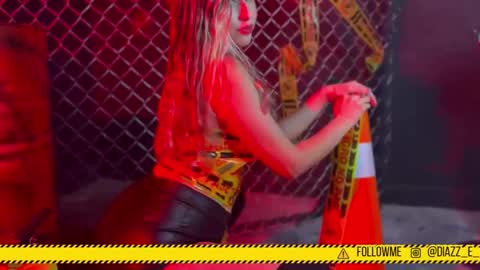 Evelin online show from October 2025 11:42:02 AM