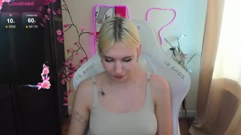 Evelina online show from May 2026 01:12:01 AM