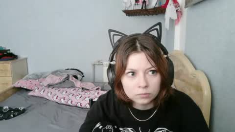 Snapshot of evelinamercer chatting on July 2026 09:05:02 AM Alice 3 online show from July 2026 09:05:02 AM