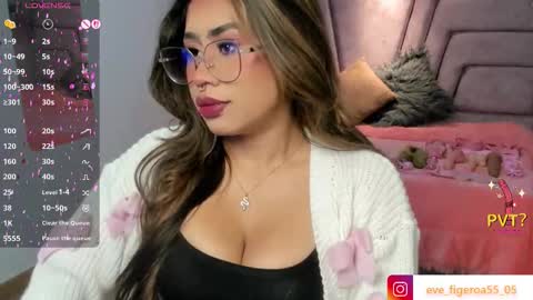 Eveline  online show from March 2026 10:54:02 AM