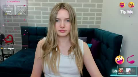 Snapshot of evelineamore chatting on March 2026 08:42:01 AM Eveline online show from March 2026 08:42:01 AM