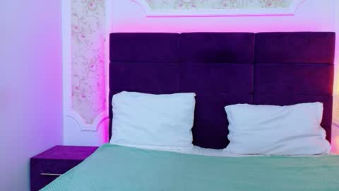 EvelinHill online show from February 2026 05:01:01 AM