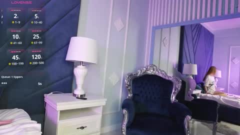 Eve online show from September 2025 04:23:01 AM