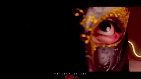 Snapshot of evelyn_chelle chatting on April 2026 11:13:01 PM Im Eve or Chelle Next Stream 191224 online show from April 2026 11:13:01 PM