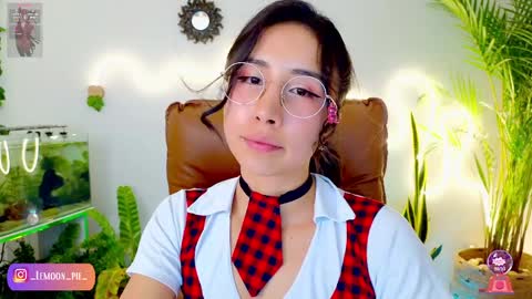Snapshot of evelyn_chelle chatting on April 2026 12:16:02 AM Im Eve or Chelle Next Stream 191224 online show from April 2026 12:16:02 AM