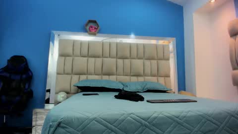 Isabella  online show from January 2026 12:16:02 AM