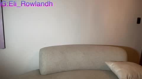 Snapshot of evelyn_jhonson3 chatting on April 2026 12:45:02 PM E V E L Y N online show from April 2026 12:45:02 PM