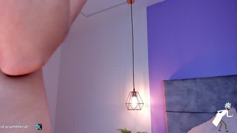 Evelyn  online show from January 2025 09:51:02 AM