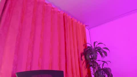 Snapshot of evelyn_sandoval chatting on March 2026 02:02:02 AM Evelyn Sandoval online show from March 2026 02:02:02 AM