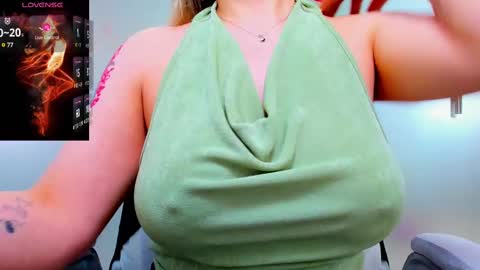 evelyne_rose online show from February 2025 12:17:02 PM