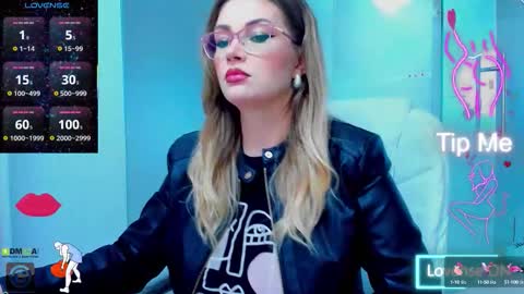 evelyne_rose online show from September 2025 04:22:01 AM
