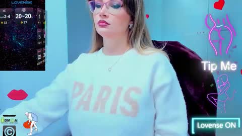 evelyne_rose online show from November 2025 05:38:01 AM