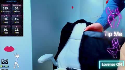 evelyne_rose online show from November 2025 06:13:01 AM