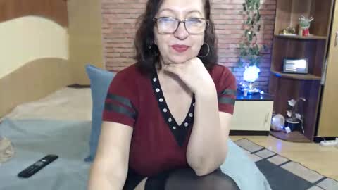 Snapshot of evelynequeen chatting on January 2026 04:05:01 AM Eve online show from January 2026 04:05:01 AM