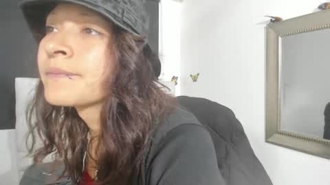 Snapshot of evelynesex chatting on September 2025 11:50:01 PM Evelyne online show from September 2025 11:50:01 PM