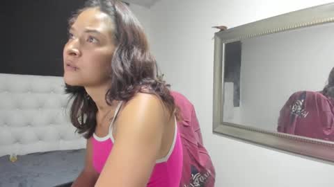 Evelyne online show from January 2026 03:30:02 AM