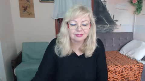 BarbaraBlondy online show from November 2025 12:05:02 PM