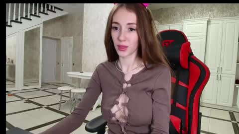 evelynn_mooree online show from December 2024 10:42:02 PM