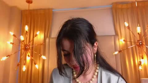 EvelynRosess online show from December 2024 10:11:02 PM