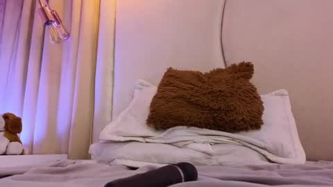 EvelynRosess online show from January 2025 12:20:01 AM