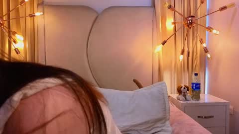 EvelynRosess online show from February 2025 08:53:01 PM