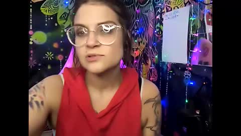 Aly online show from December 2024 09:41:01 PM