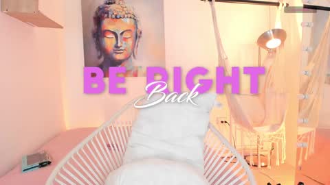 Snapshot of everyh chatting on January 2025 07:10:01 PM Sophia online show from January 2025 07:10:01 PM