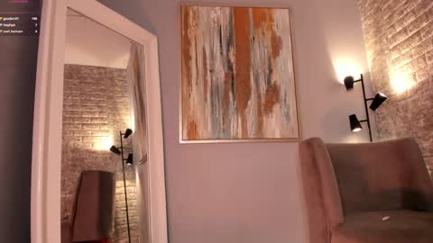 Snapshot of everyh chatting on February 2025 11:17:01 PM Sophia online show from February 2025 11:17:01 PM