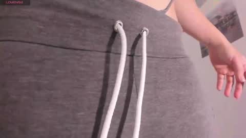 Snapshot of everyh_ chatting on March 2026 10:03:02 PM Sophia online show from March 2026 10:03:02 PM