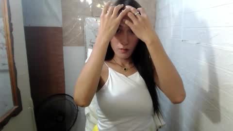 Chloe mae online show from October 2025 09:30:02 AM