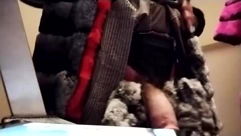 evesimmons online show from October 2025 02:01:02 PM