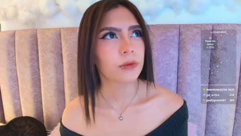 Snapshot of evette1 chatting on April 2026 12:05:01 AM Evette online show from April 2026 12:05:01 AM