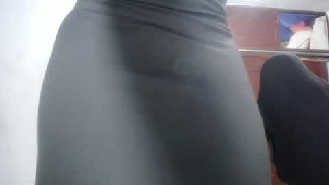 Snapshot of evi_kitty chatting on May 2026 09:42:01 PM Evi online show from May 2026 09:42:01 PM