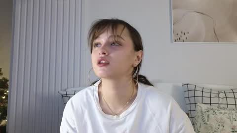 Snapshot of evi_woow chatting on December 2024 08:57:02 PM evi_woow online show from December 2024 08:57:02 PM
