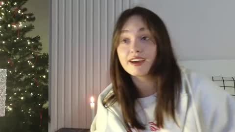 Snapshot of evi_woow chatting on December 2024 08:07:02 PM evi_woow online show from December 2024 08:07:02 PM