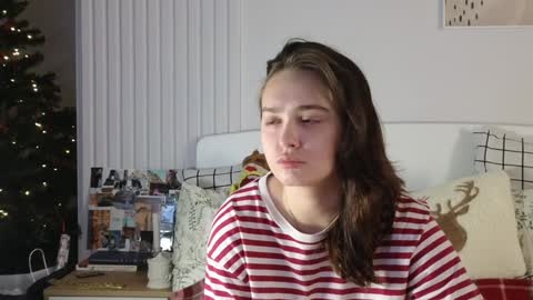 Snapshot of evi_woow chatting on December 2024 07:32:02 PM evi_woow online show from December 2024 07:32:02 PM