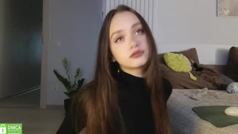 Snapshot of evi_woow chatting on October 2025 07:03:02 PM evi_woow online show from October 2025 07:03:02 PM