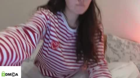 Snapshot of evi_woow chatting on May 2026 10:19:01 PM evi_woow online show from May 2026 10:19:01 PM
