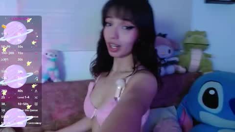 Snapshot of evie_cloud chatting on November 2025 12:22:02 AM Evie Cloud online show from November 2025 12:22:02 AM