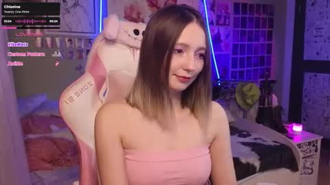 Evie online show from January 2026 08:33:01 PM