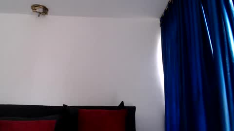 evilheart_69 online show from September 2025 06:31:02 PM