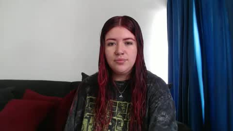 evilheart_69 online show from October 2025 04:08:01 PM