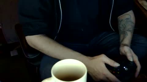 Snapshot of evilshadow41 chatting on January 2025 01:08:01 AM Shadow online show from January 2025 01:08:01 AM